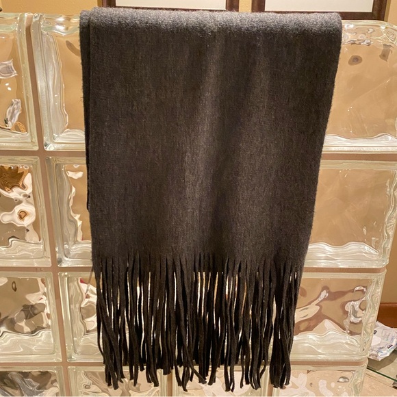 🍀LUCKY BRAND SCARF - 88 inch long - gray - brand new!!! Great Gift - NWT - Picture 2 of 6